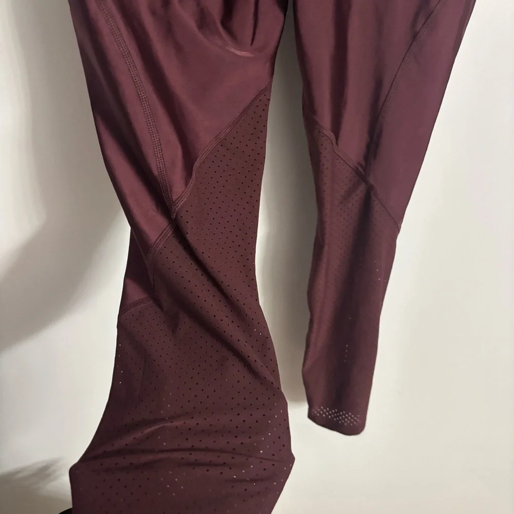 Nike burgundy high-waisted leggings #fitness - Picture 9 of 10
